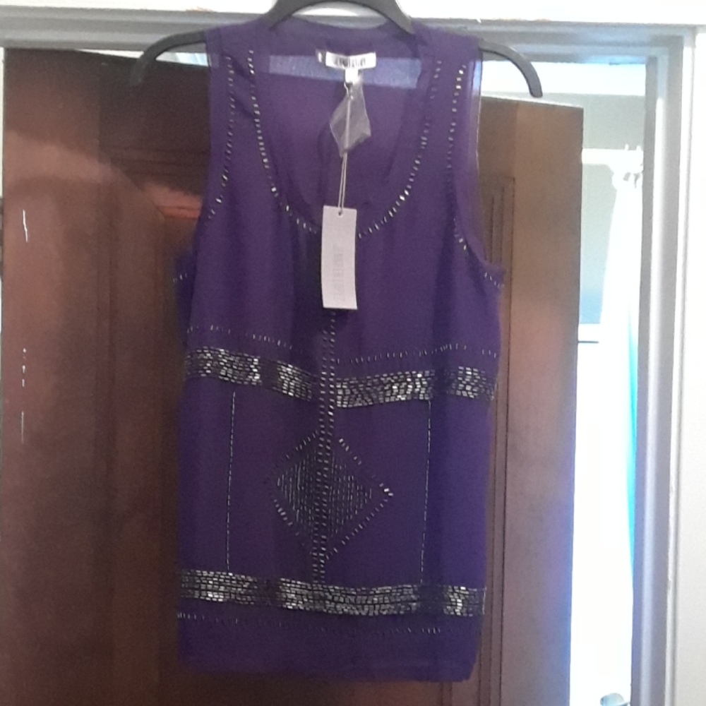 Jennifer Lopez Sleeveless Dress Blouse